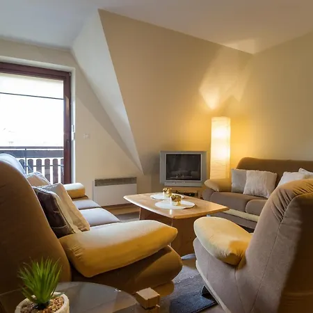 Rodzinne Apartzakop Apartamento *