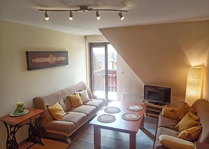 Rodzinne Apartzakop * 扎科帕内